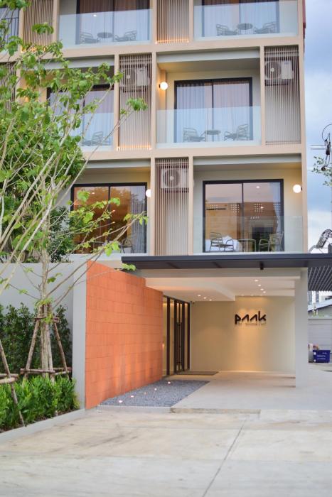 paak hotel suvarnabhumi