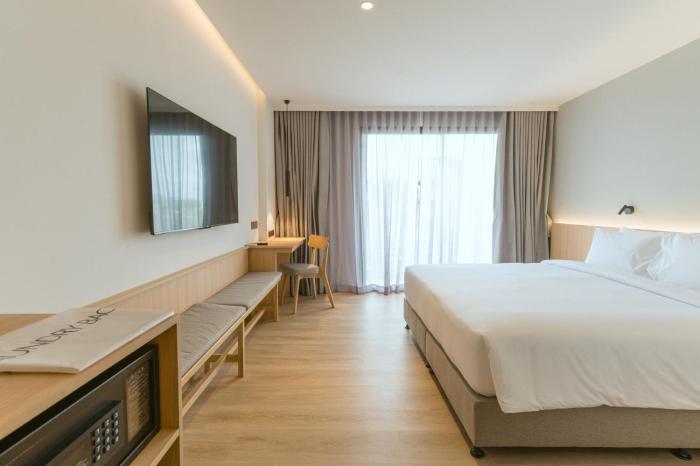 paak hotel suvarnabhumi