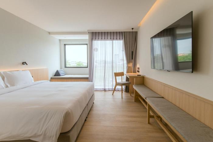 paak hotel suvarnabhumi