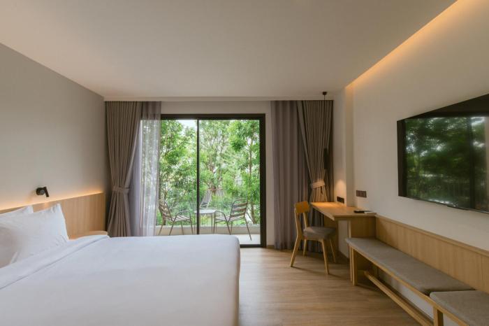 paak hotel suvarnabhumi