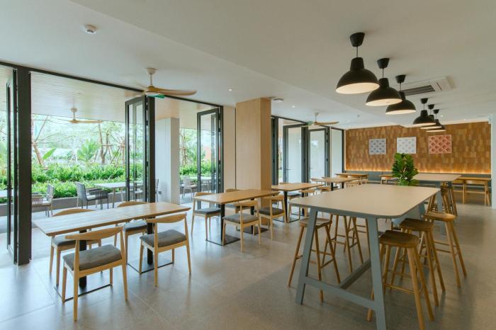 paak hotel suvarnabhumi