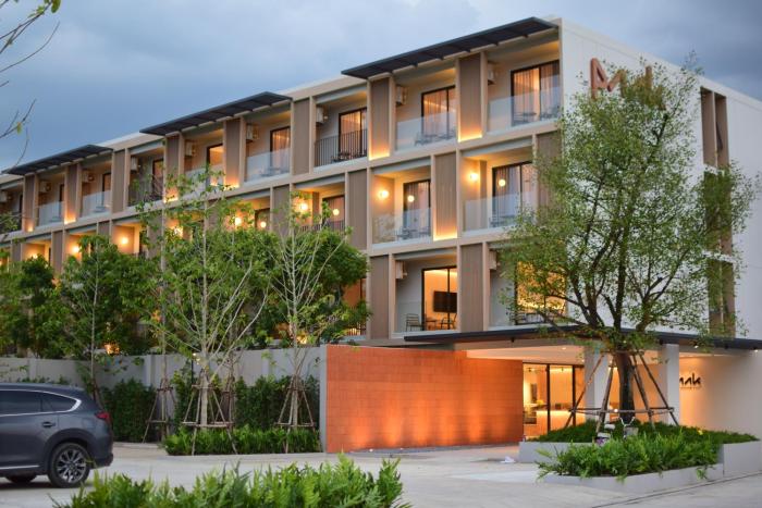 paak hotel suvarnabhumi