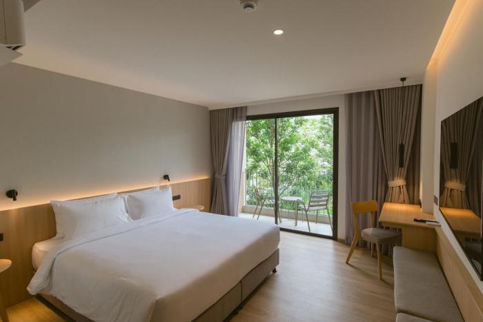 paak hotel suvarnabhumi