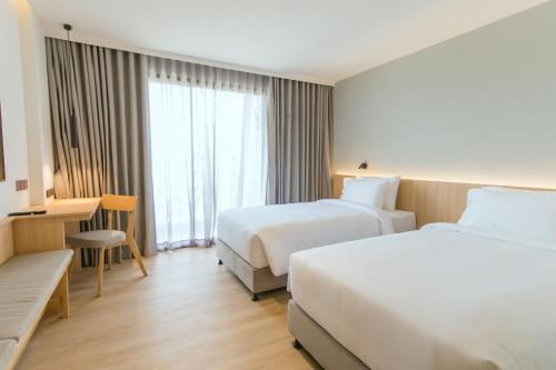 paak hotel suvarnabhumi