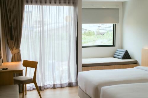 paak hotel suvarnabhumi