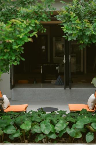 paak hotel suvarnabhumi