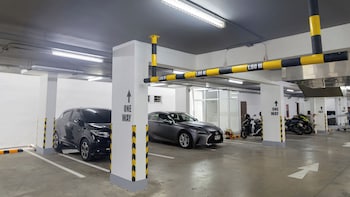 b2 china town yaowarat premier