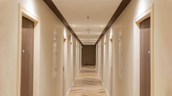 b2 china town yaowarat premier