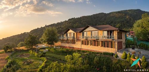 Zostel Homes Bir,,2 star