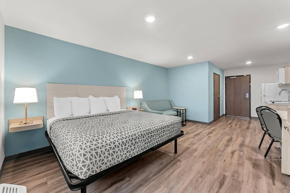 woodspring suites wilmington riverfront
