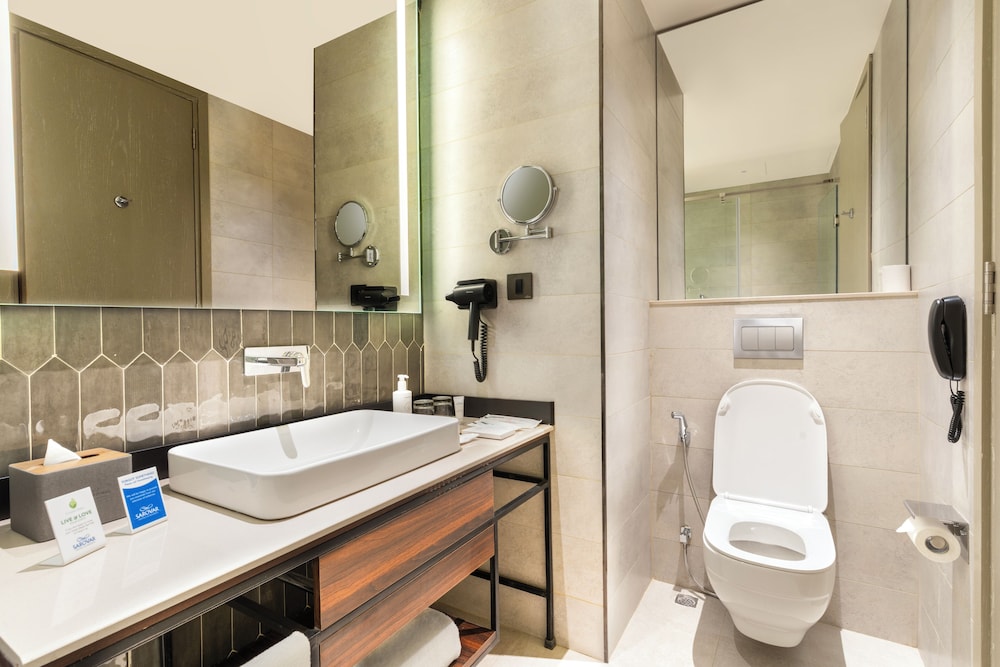 sarovar premiere alwar