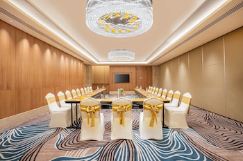 sarovar premiere alwar