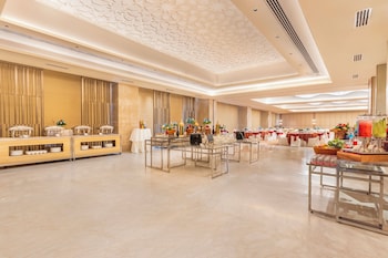 sarovar premiere alwar