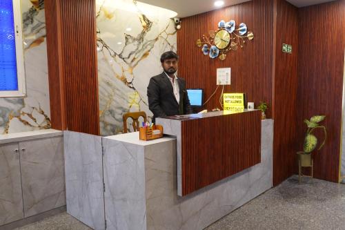 Hotel Pranjal Inn,,3 star