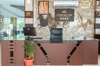 comfort stay saheed path ahimamau near lulu mall