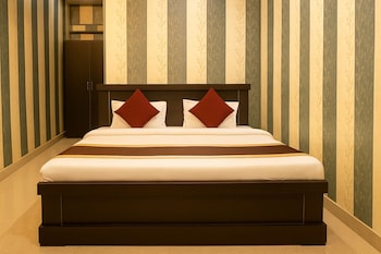 comfort stay saheed path ahimamau near lulu mall