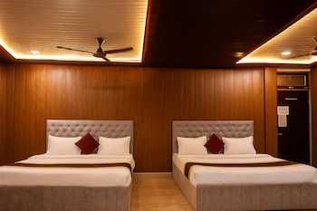 comfort stay saheed path ahimamau near lulu mall