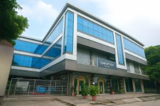 comfort stay saheed path ahimamau near lulu mall