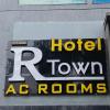 hotel r town