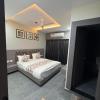 hotel r town