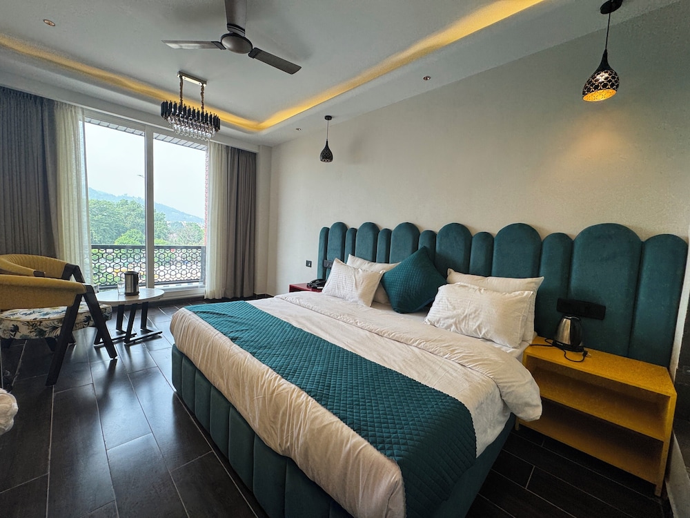 hotel ganga aamantran