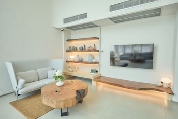 Unya Hotel Ubon,,3 star