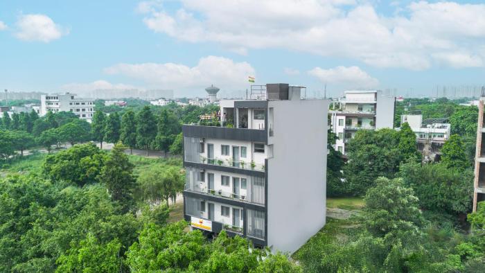 ystay hotel