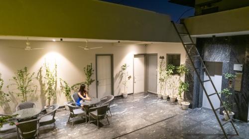 ystay hotel
