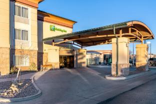 holiday inn rock springs by ihg