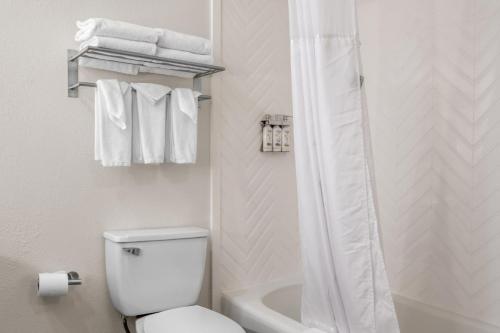 holiday inn rock springs by ihg