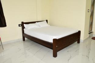 sri navaneetha krishna mahal and residency