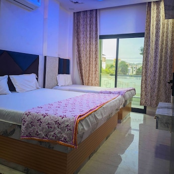 hotel moad mudgal palace