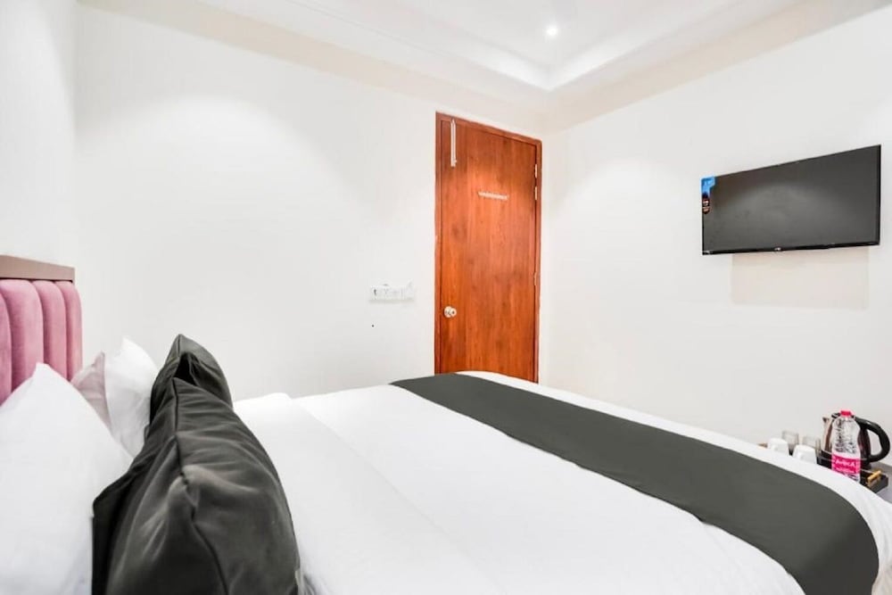 hotel ivory by kdson