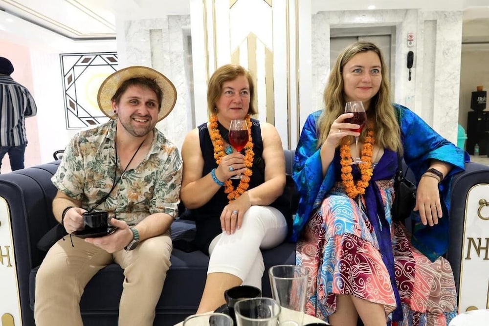 hotel namaste hindustan