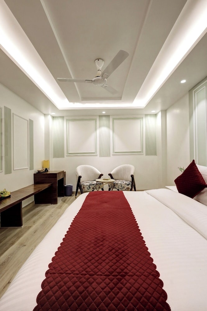 hotel namaste hindustan