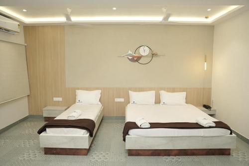 Hotel Golden Sea,,3 star