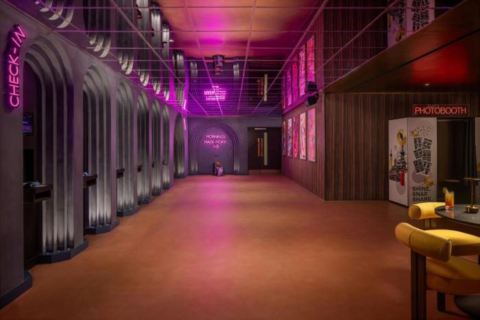 moxy london piccadilly circus