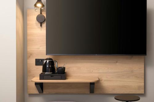 moxy london piccadilly circus