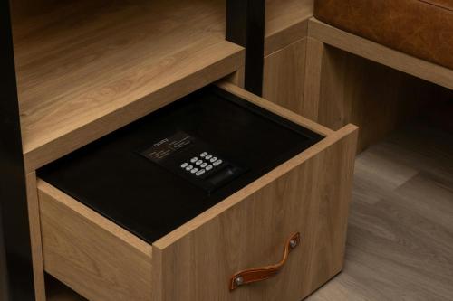 moxy london piccadilly circus