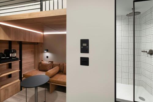 moxy london piccadilly circus