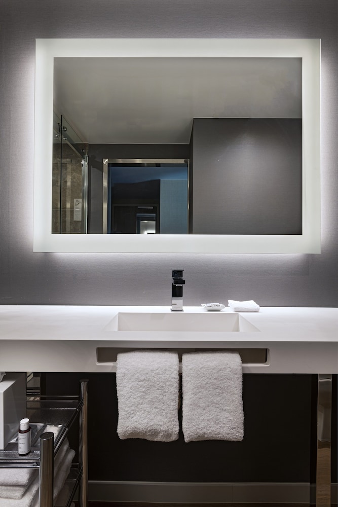ac hotel phoenix north norterra