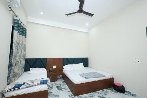 Shri Bala Ji Dham,,2 star