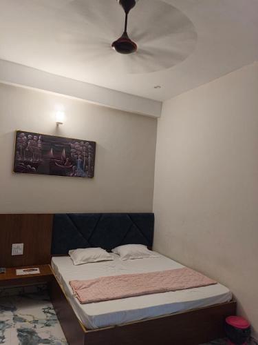 Shri Bala Ji Dham,,2 star