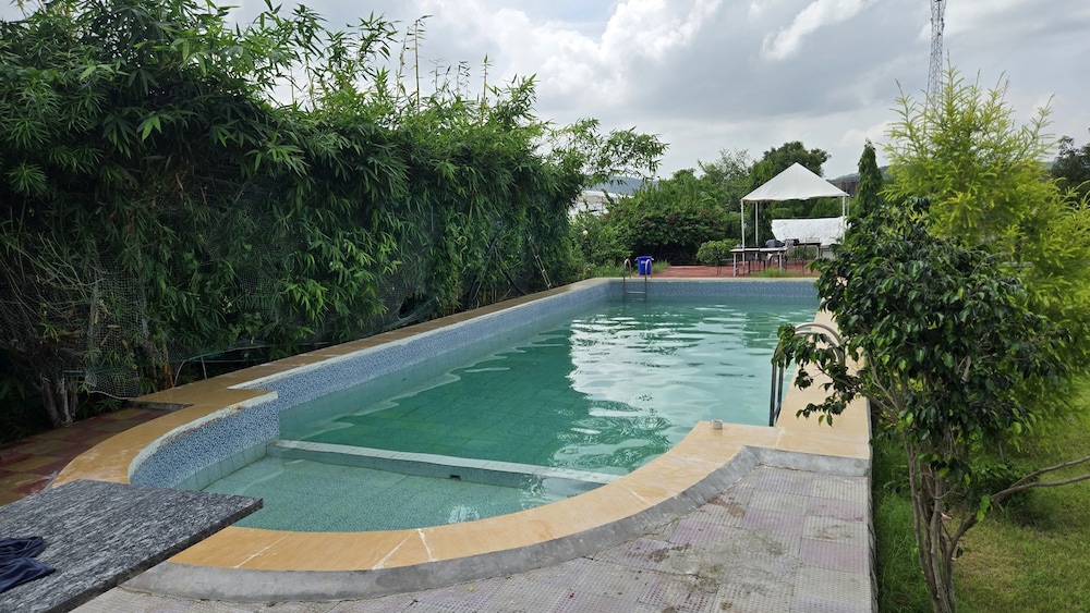 yuvraj fort pushkar by dmhh pvt ltd