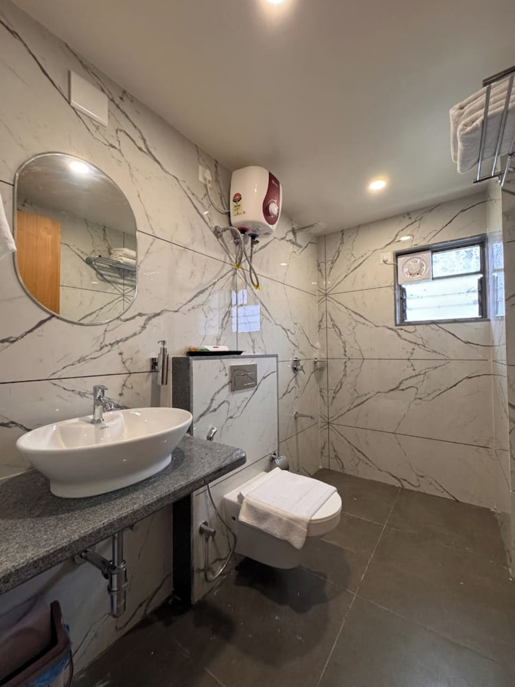 hotel royal galleria