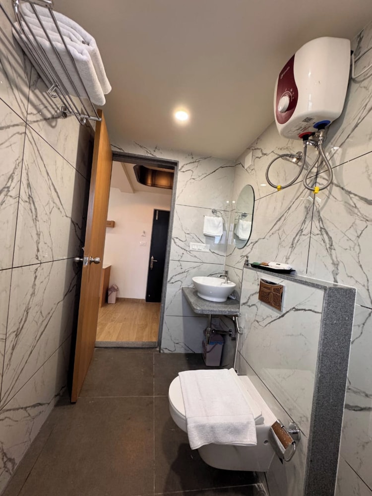 hotel royal galleria