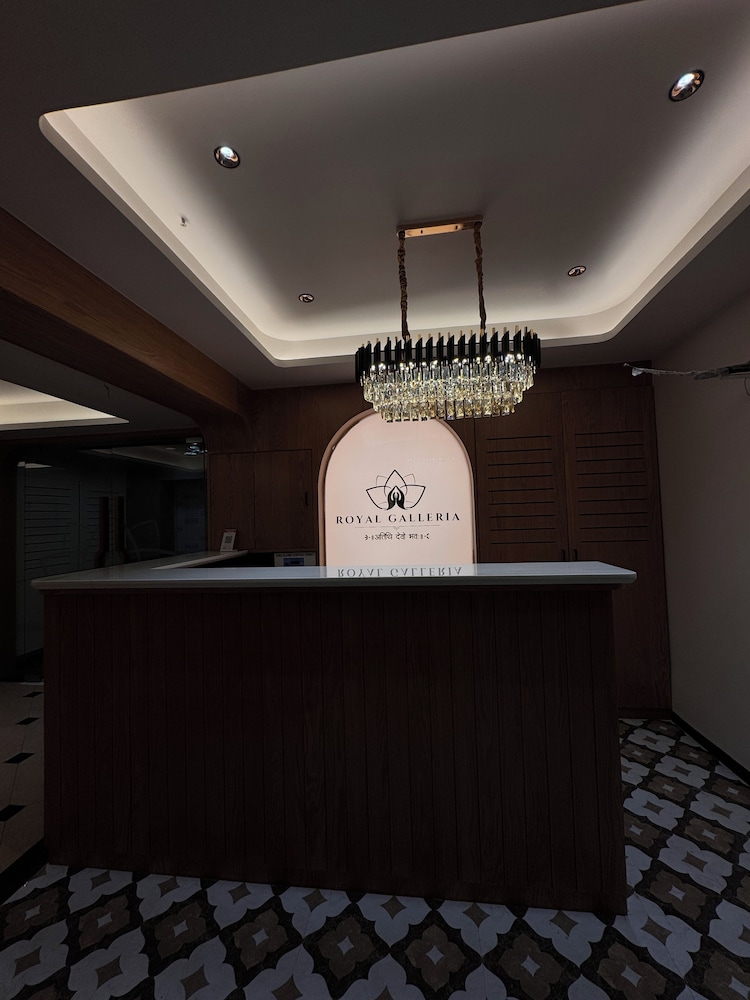 hotel royal galleria