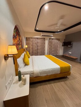 hotel royal galleria