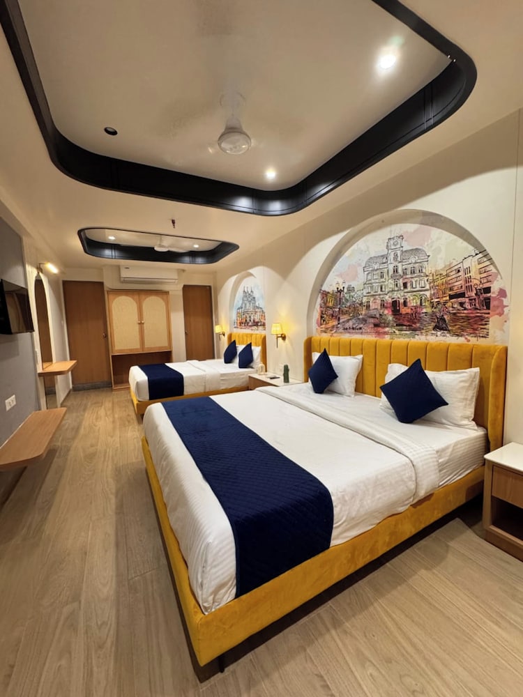 hotel royal galleria