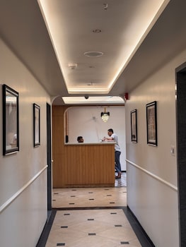 hotel royal galleria